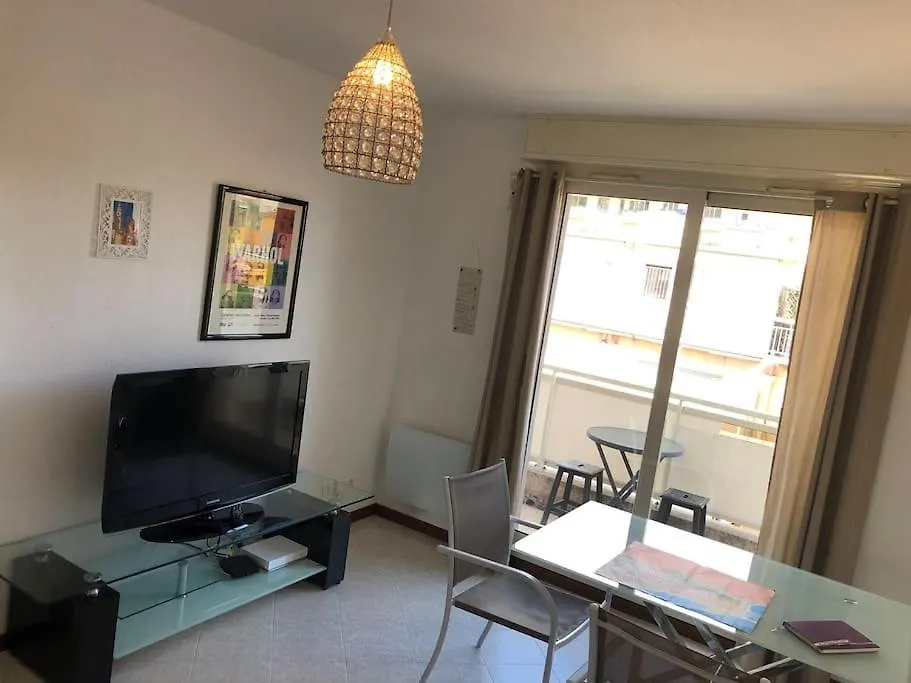 Studio 28 M2 Au Calme A Menton Apartment